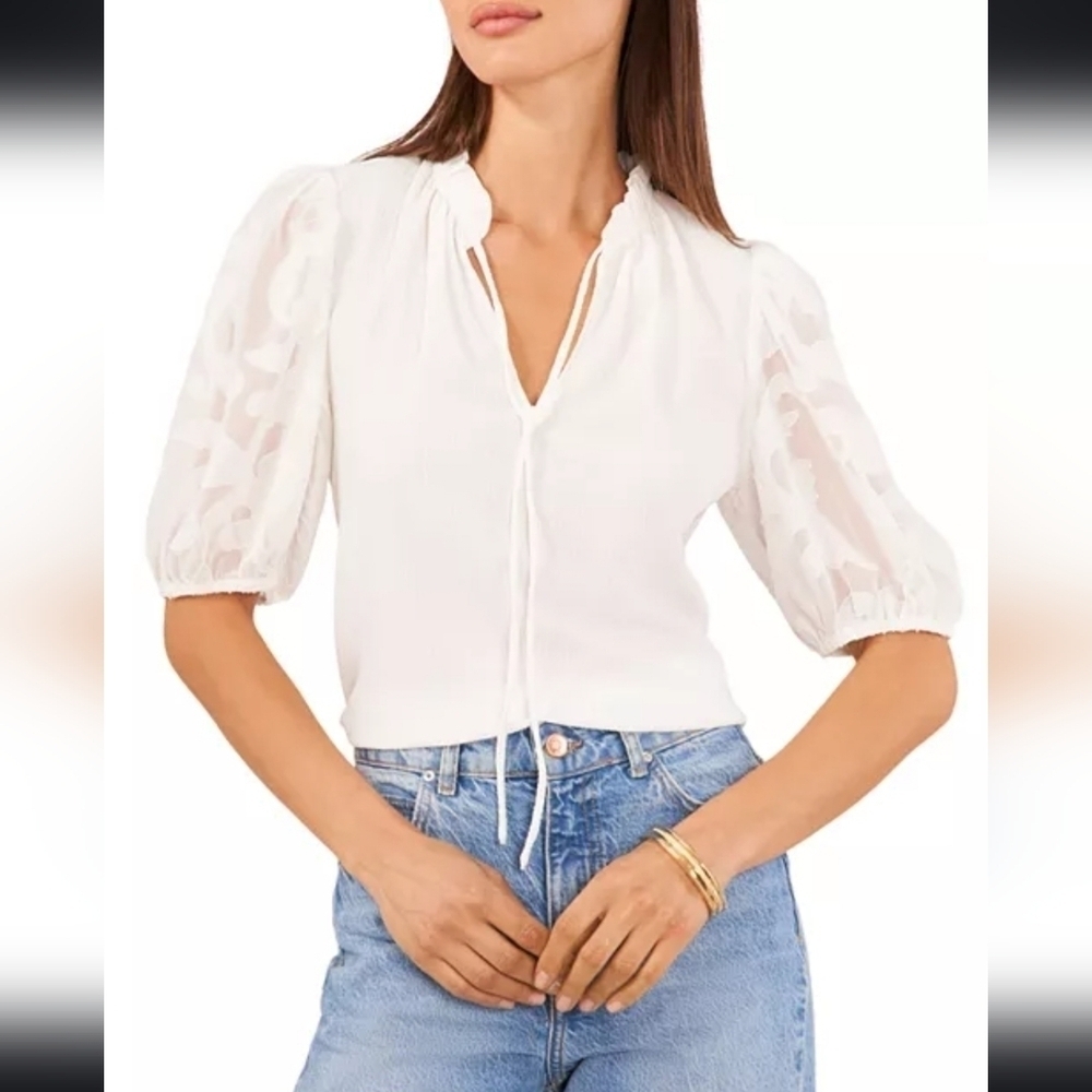 NWT Vince Camuto Falling For Florals Puff Sleeve Top Lace Ruffled New Ivory Sz M - Picture 1 of 11